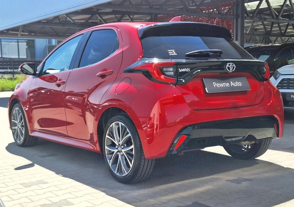 Toyota Yaris cena 89900 przebieg: 2000, rok produkcji 2023 z Olsztynek małe 211